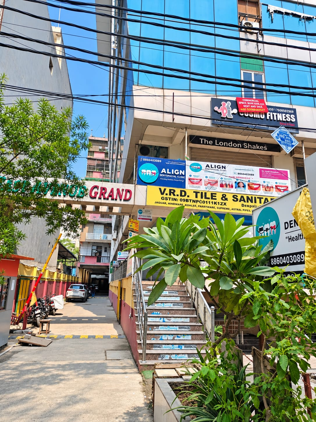 Align Dentofacial Clinic Exterior at East Avenue Grand, Flyover Pillar 44 Dadri Main Road